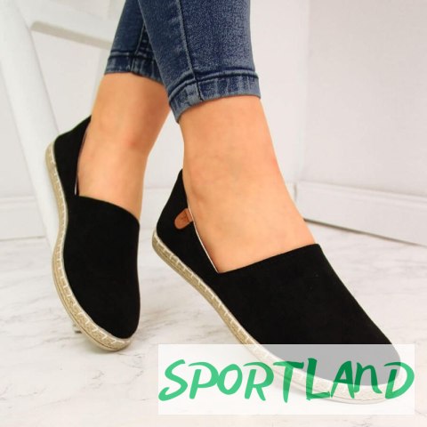 Espadryle slip on z wycięciami NEWS W EVE270A czarne 37 Espadryle slip on z wycięciami NEWS W EVE270A czarne 37