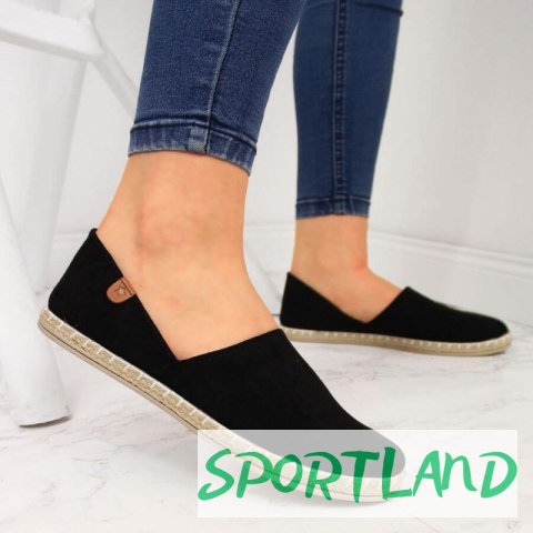 Espadryle slip on z wycięciami NEWS W EVE270A czarne 37 Espadryle slip on z wycięciami NEWS W EVE270A czarne 37
