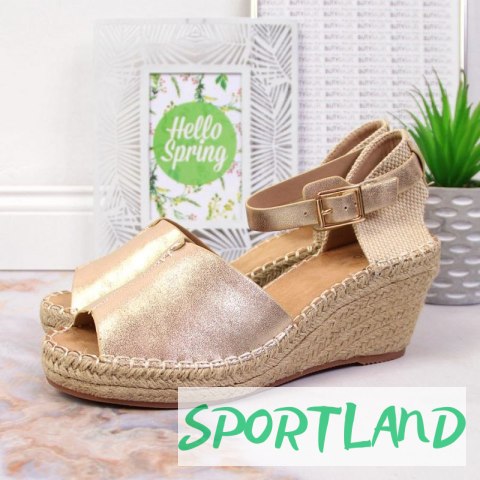 Sandały espadryle na koturnie eVento W EVE68A złote 38 Sandały espadryle na koturnie eVento W EVE68A złote 38