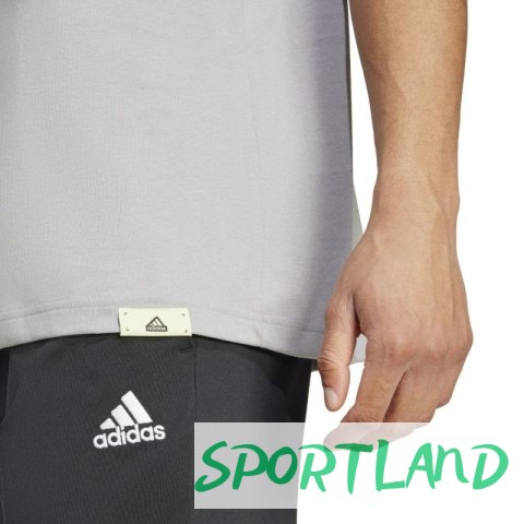 Koszulka adidas Tech Linear Graphic M IY0728 XL Koszulka adidas Tech Linear Graphic M IY0728 XL