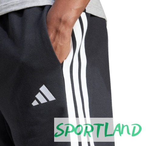 Spodenki adidas Essential 3-Stripes French Terry M JE6414 M