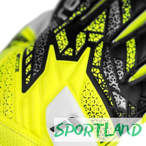 Rękawice bramkarskie Reusch Attrakt Grip Jr 5572815 2014 7 Rękawice bramkarskie Reusch Attrakt Grip Jr 5572815 2014 7